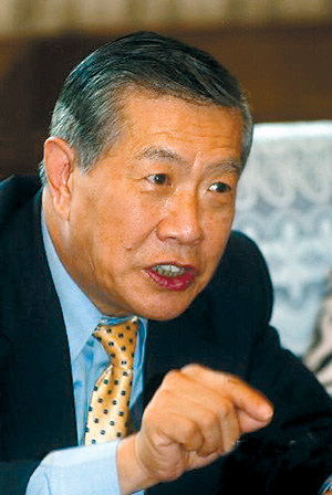 左图:李昌钰右图:周梦瑶(子琦/编制)