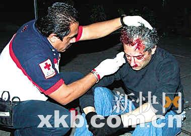 国际新闻 正文         新快报讯墨西哥男子荷西·卡尔瓦在邻居的眼中