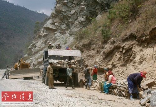 　资料图片：印度在藏南地区修公路