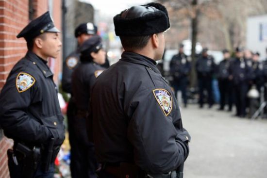 纽约警察被要求不能单独出警