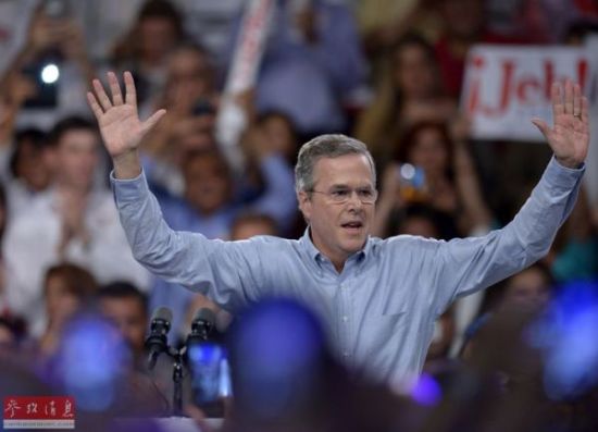 6月15日，在美国迈阿密，前佛罗里达州州长杰布·布什出席活动，正式宣布参加2016年美国总统大选。 新华社记者 殷博古 摄