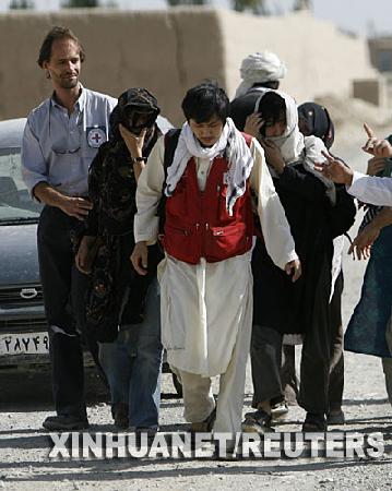 组图塔利班释放第2批5名韩国人质