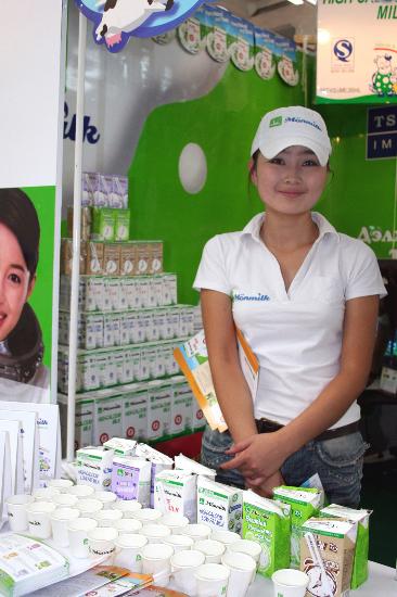 图文:蒙牛牛奶在蒙古国销售额稳步上升(4)