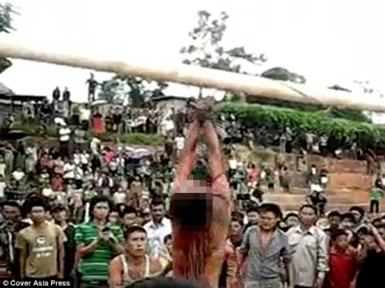 这名男子涉嫌奸杀11岁少女，但是警方并没有逮捕他。