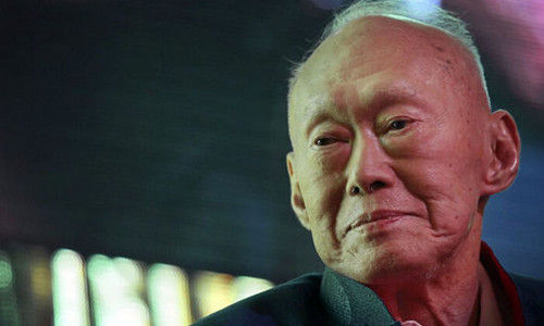 忧患意识贯穿李光耀执政始末