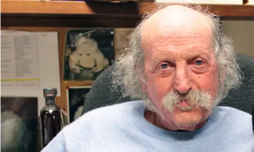 埃里克·戴维森（1937.4－2015.9）