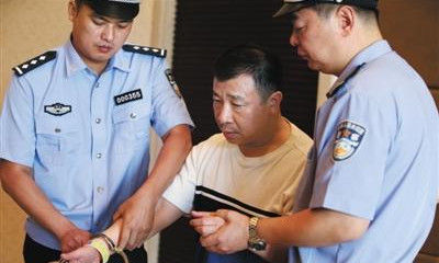 “中国第一女巨贪”胞弟被遣返