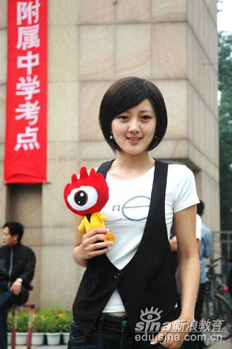 点击图片进入第一页