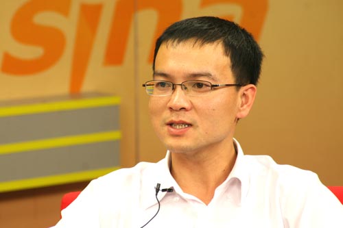 天津大学招生办主任王海龙做客新浪谈09高招