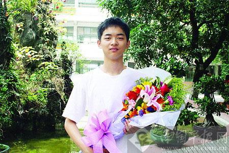 点击图片进入第一页