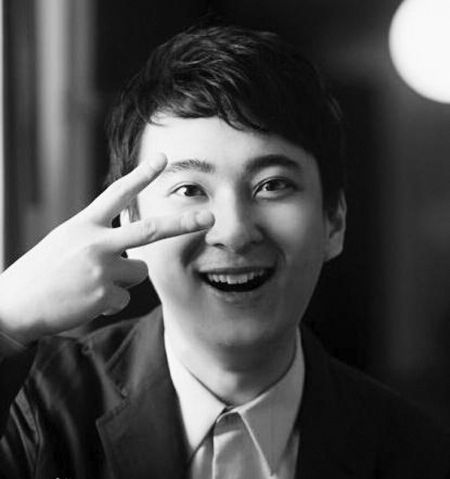 360手机发布王思聪点赞求骂