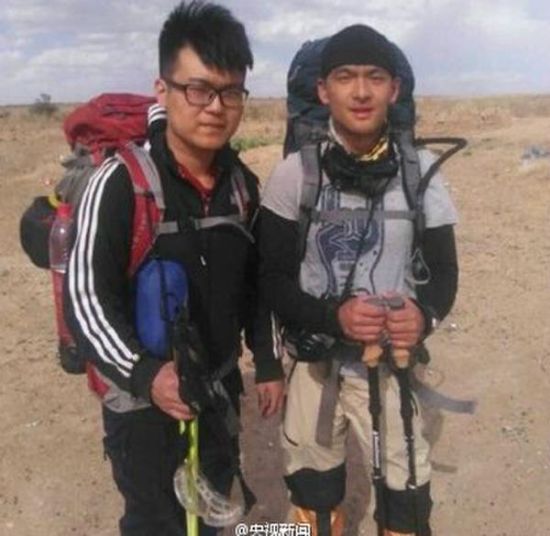 吉林建筑大学两名男生