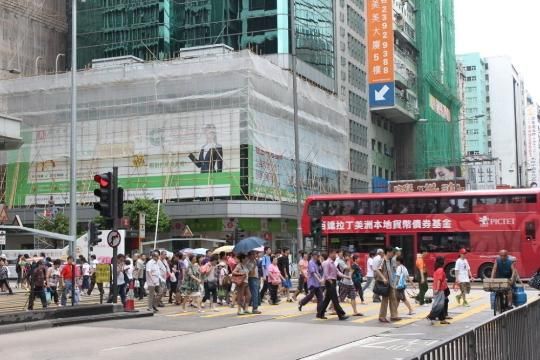 学费紧追美英一流大学