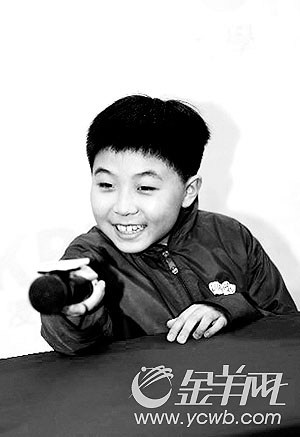 香港9岁神童读大学5年内修完数学系本硕课图