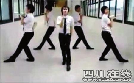 最标准：白领男士效仿版