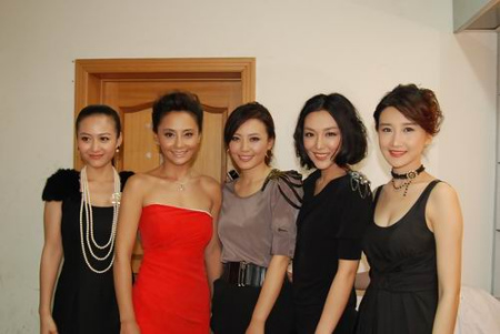 剧中五女儿杨婷婷,马雅舒,于 小磊,刘笑妃,谭歆柔
