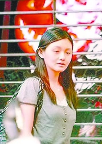 大S容光焕发全赖眼线，图为大S素颜