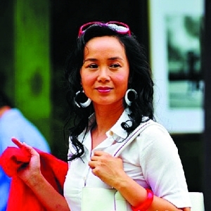 江路(蒋雯丽 饰)