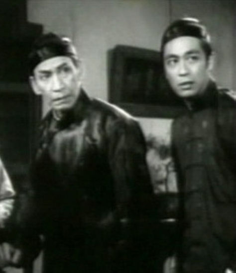 关德兴和曾江（右）饰演的黄飞鸿师徒