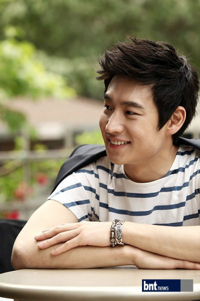 李济勋笑容阳光