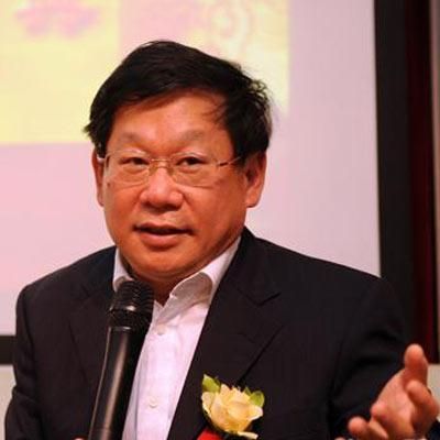 广州富力地产股份有限公司联席董事长兼行政总裁张力。来源：新浪