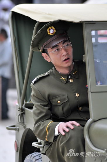 夏侯镔《与狼共舞》痴情特工谱纯恋