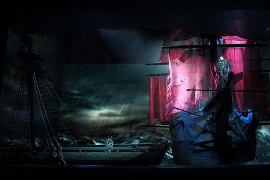 《漂泊的荷兰人》剧照