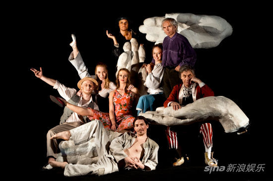 捷克第一黑光剧团《飞吧！小单车》