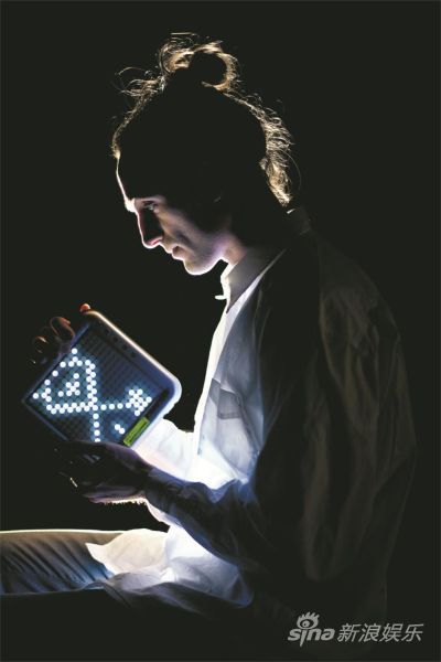 瑞典独角戏《C》