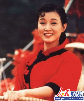 宋祖英唱《小背篓》