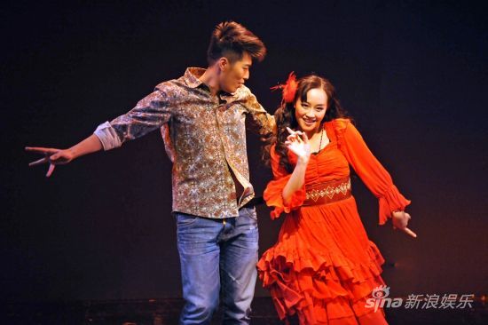 人艺《坏女孩的恶作剧》（摄影王雨晨）