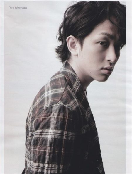 横山裕被曝与年长六岁女友中野良子同居 手机新浪网