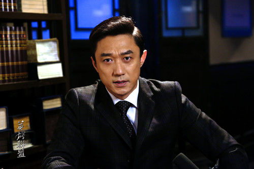 王新《英雄联盟》饰潘震