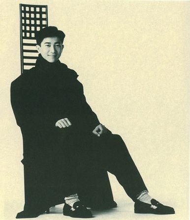 陈百强首张专辑便一炮而红。