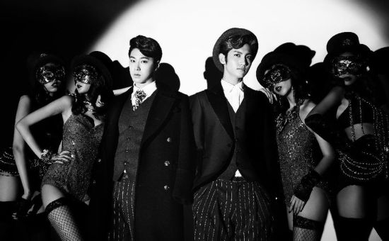 东方神起携新专辑荣耀归来