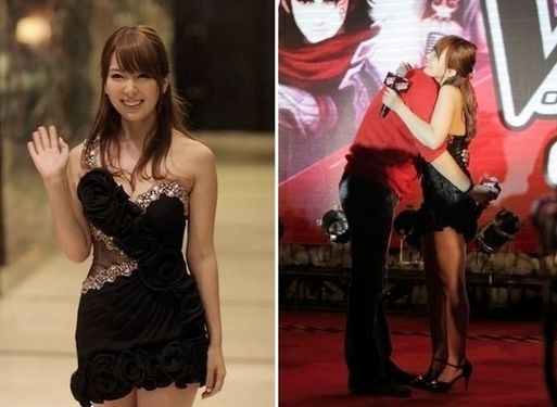 赚翻了！这名幸运男子到台上和女神抱抱。