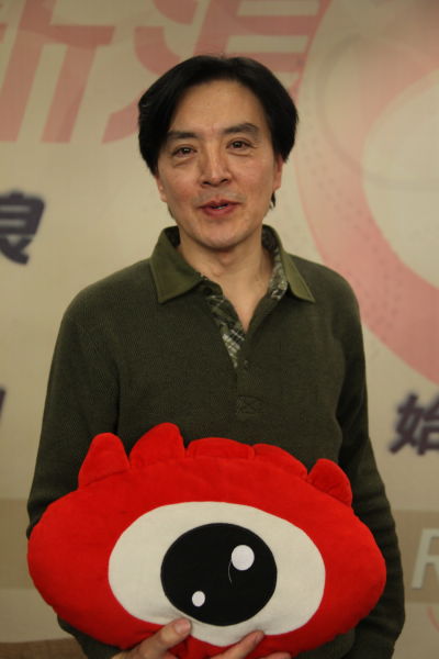 主演马文忠主持人王莹:舒畅演戏是带着一股劲的,一看就是这个角色我是