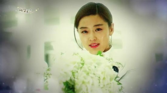 火星哥歌曲也是美剧、韩剧、选秀大热歌曲。图为韩剧《星你》片段