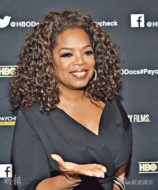 名嘴奥花云费成为今届《福布斯》百大权力女性榜中，演艺界排名最高的一人。