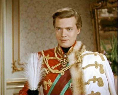 卡尔·海因茨·伯姆出生于1928年,他1954年因扮演《茜茜公主》中的