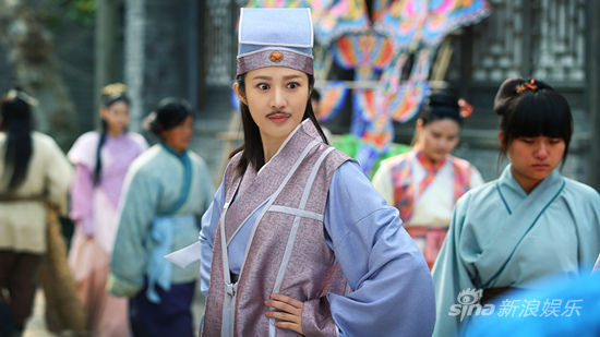 《欢喜县令》热拍 邬靖靖女扮男装成神医