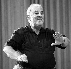 卡洛-贝尔贡齐去世