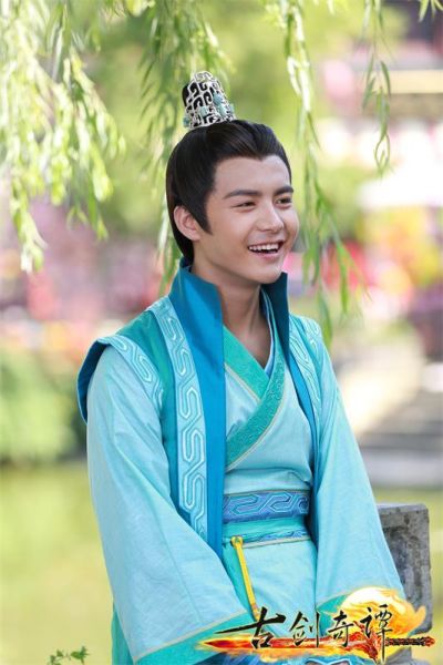 中国ドラマ『 古劍奇譚』 DVD楊幂李易峰馬天宇 中国ドラマ『 古劍奇