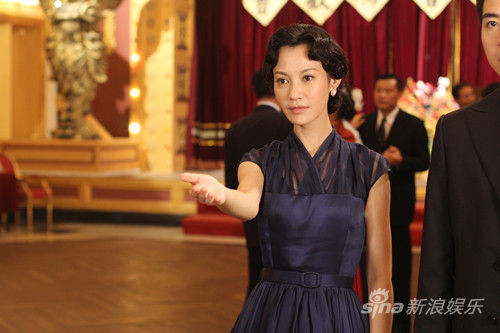 杨雪《暴雨将至》