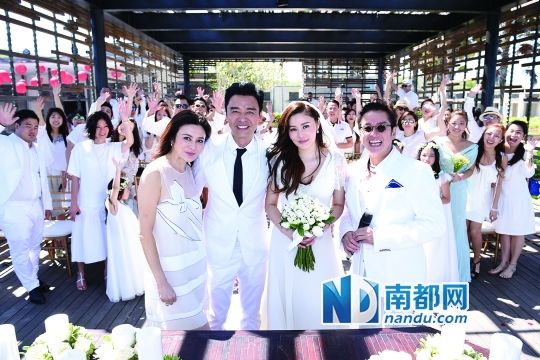  钟镇涛婚礼大牌云集