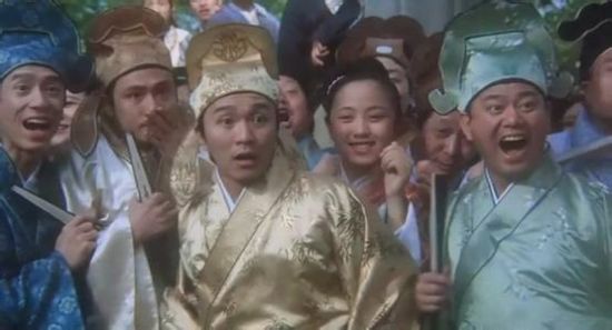 我偶像出事了？哥几个上！