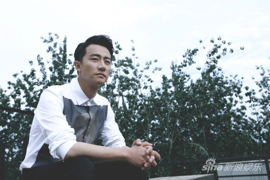 黄轩对话新浪娱乐《新青年》
