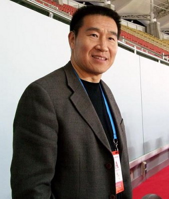 田管中心负责商业开发的王大卫副主任说：“经济危机时代身价缩水很正常，这是市场规律”。