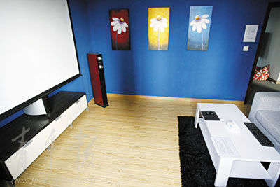 影院内部由一个个小房间组成