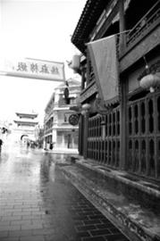 记者在探访时发现，到这里拍戏的剧组比之前探访过的影视城少很多